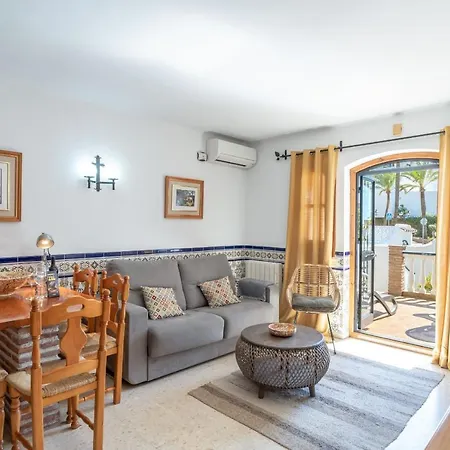 Hibiscos 36 San Juan De Capistrano Casasol